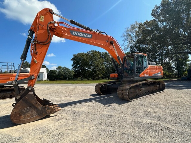DOOSAN DX300LC-5 Excavator –  Serial No: 20495 – Year: 2018.